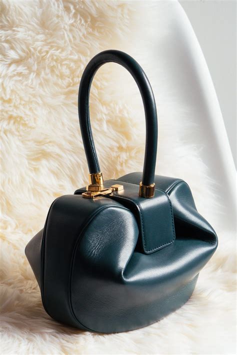 gabriela hearst nina bag.